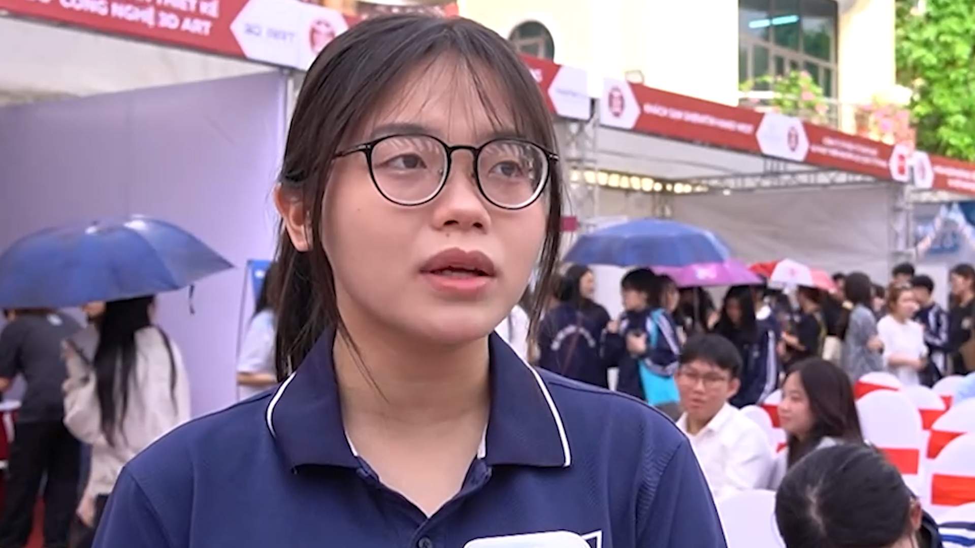 Bạn Nguyễn Thị Ánh Dịu, sinh viên năm hai ngành Quản trị khách sạn, Trường Đại học Khoa học Xã hội và Nhân văn (Đại học QGHN). Ảnh: An Phương