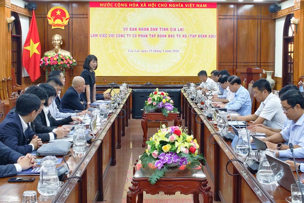 UBND tỉnh Gia Lai làm việc với KDI Group. Ảnh: Dũng Nhân