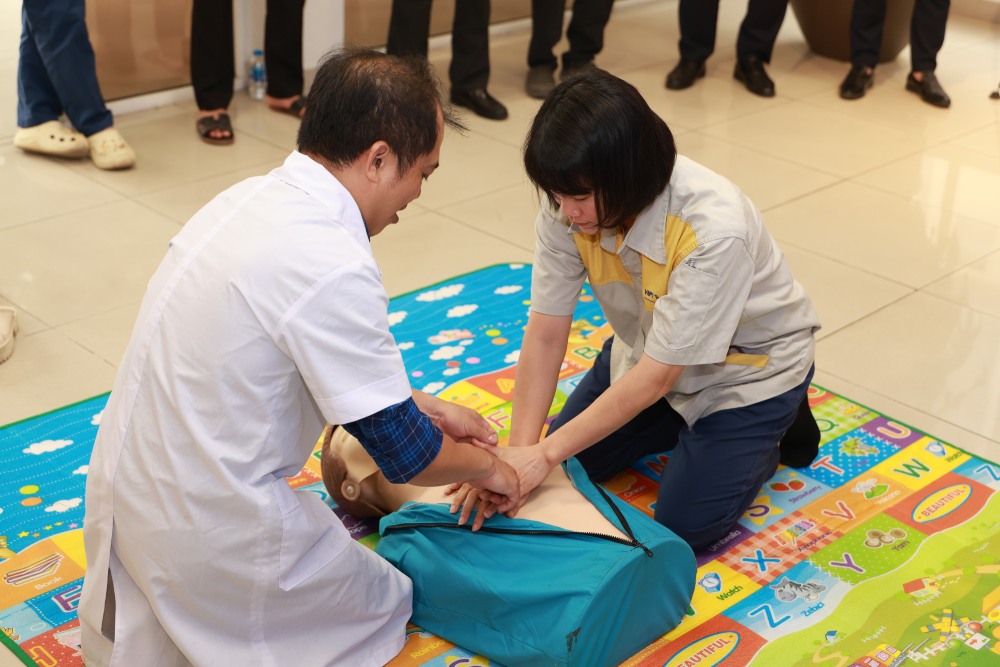 Responding to the Action Month on Occupational Safety and Health in 2026, VNPT Trade Union organizes many training activities on occupational safety and health. Photo: VNPT Trade Union