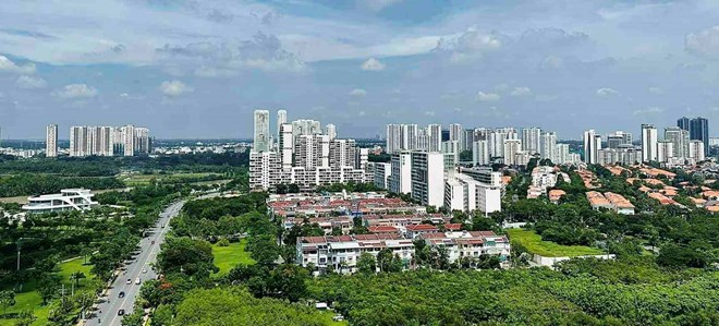 Four projects of Phu My Hung are untangled and issued pink books to homebuyers. Photo: Bao Chuong