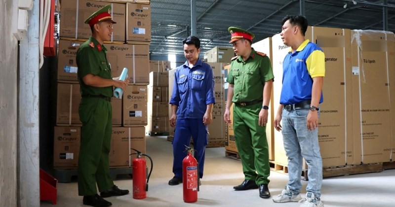 Thủ tướng yêu cầu rà soát, sửa đổi tiêu chuẩn phòng cháy chữa cháy