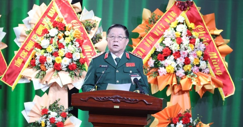 Trung tâm Phát thanh-Truyền hình Quân đội đón nhận Huân chương Bảo vệ Tổ quốc hạng Ba