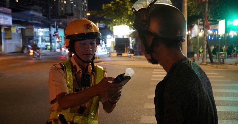 TP.HCM: CSGT ra quân 45 ngày đêm đảm bảo an ninh, ATGT