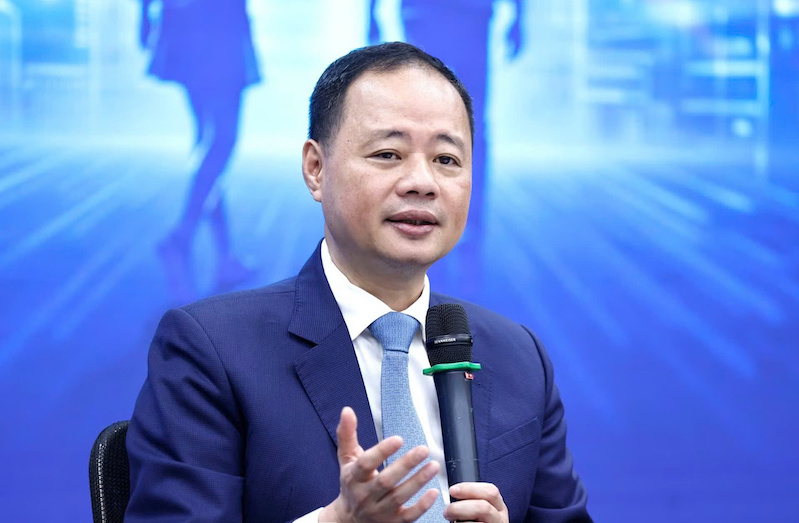GS.TS Trần Hồng Thái giải đáp về định kiến giới trong ngành khoa học - công nghệ. Ảnh: BTC 