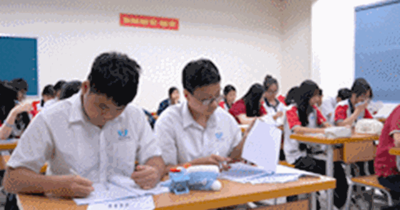 Học sinh lớp 9 vượt áp lực, nỗ lực vào trường mơ ước