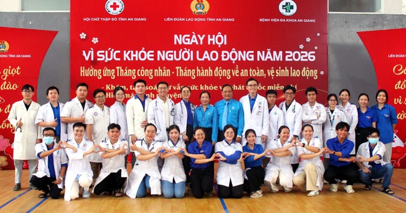 An Giang: Tổ chức ngày hội sức khỏe cho công nhân