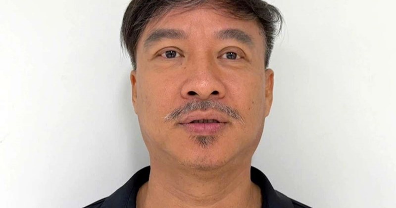 Khởi tố ca sĩ Quang Lập