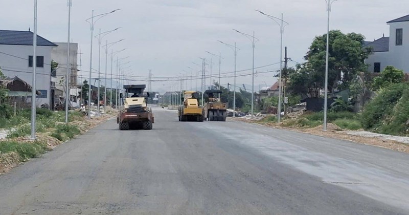 Hà Tĩnh: Hơn 1km đường sau nhiều năm chậm trễ sắp hoàn thành