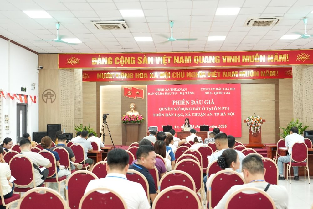 Thuan An Commune People's Committee
