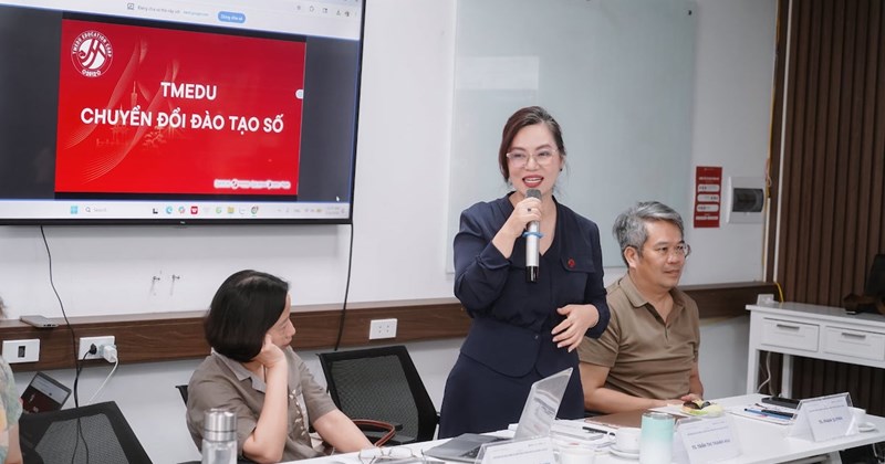 Chuyên gia thảo luận giải pháp phát triển học liệu số trong giáo dục