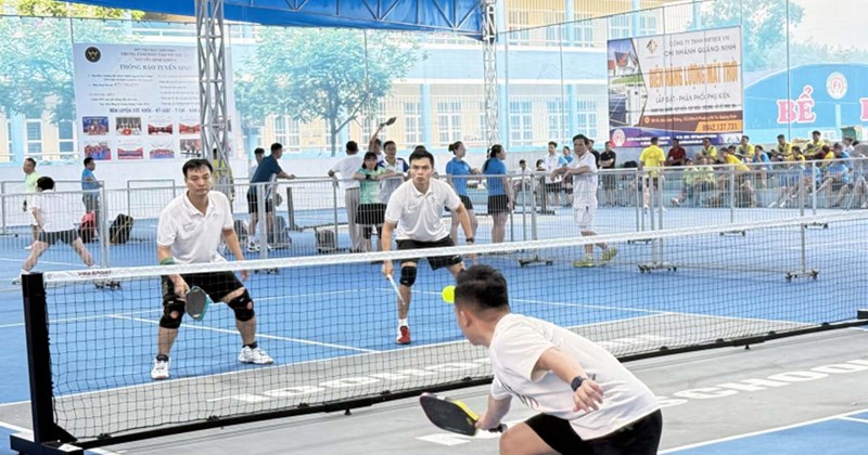 242 vận động viên tranh tài tại Đại hội Thể thao công nhân phường Việt Hưng