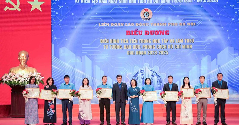 Vinh danh 30 tập thể, cá nhân tiêu biểu học và làm theo Bác Hồ