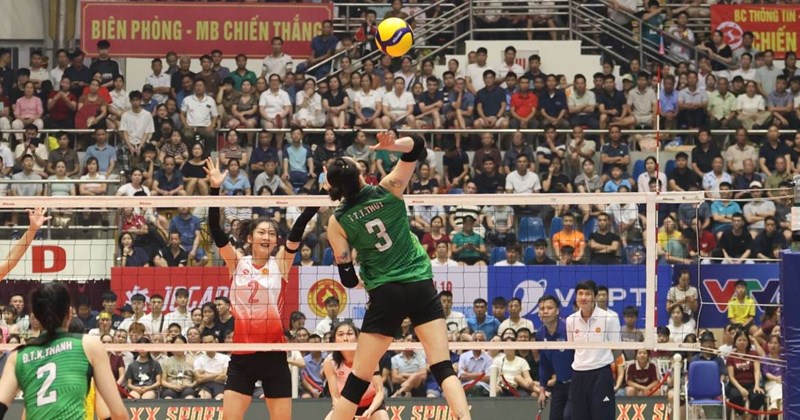VTV Binh Dien Long An tranh tài với Thông tin tại VTV9 - Bình Điền Cup