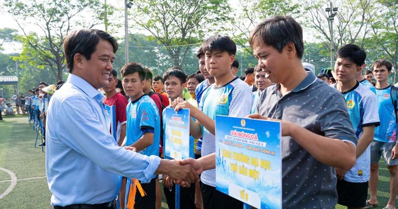Opening of the 2026 CNVCLĐ football tournament in Binh Duong region