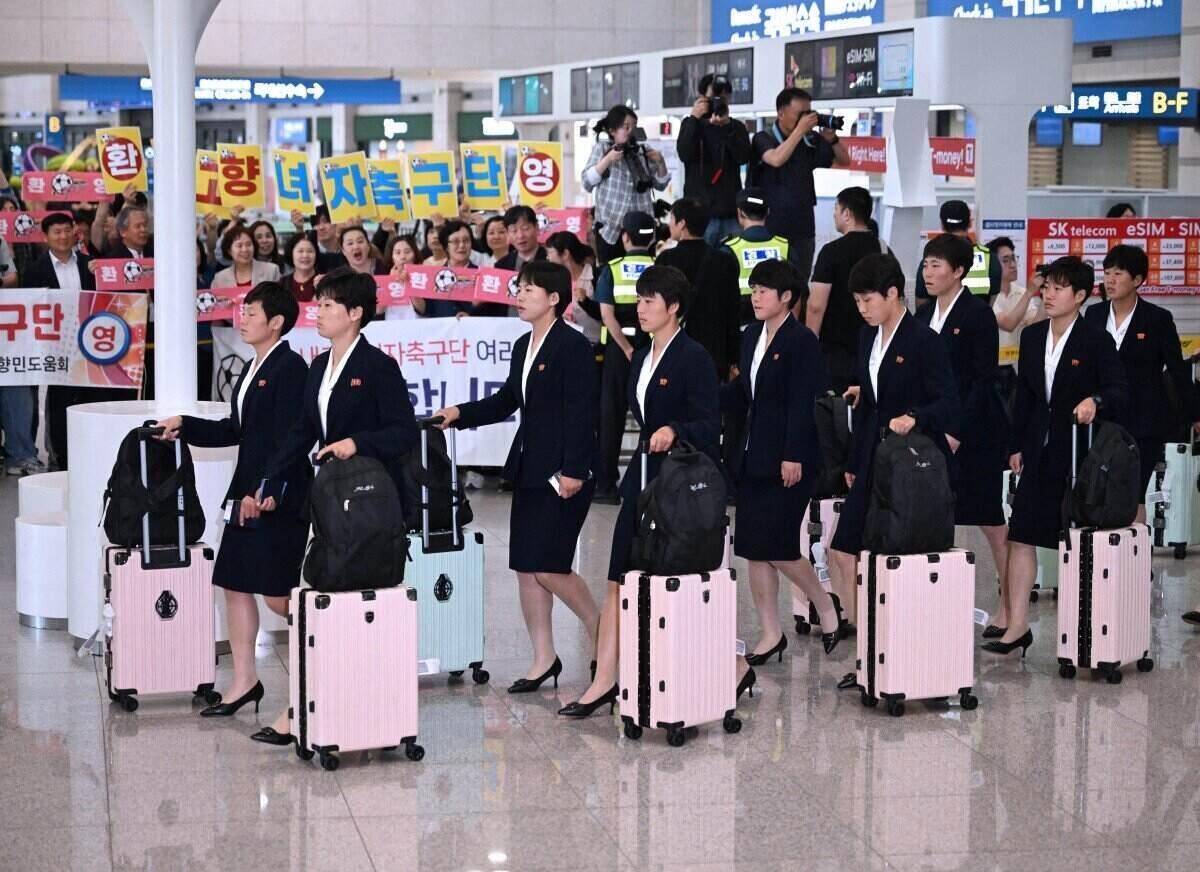 North Korean women's football team Naegohyang arrives in South Korea to compete. Photo: AFP