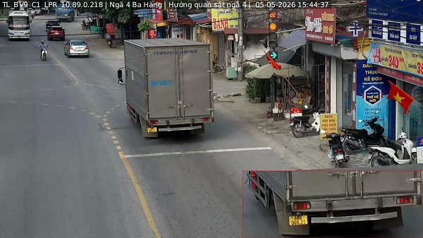 Car owner fined remotely in Hung Yen. Photo: Hung Yen Traffic Police