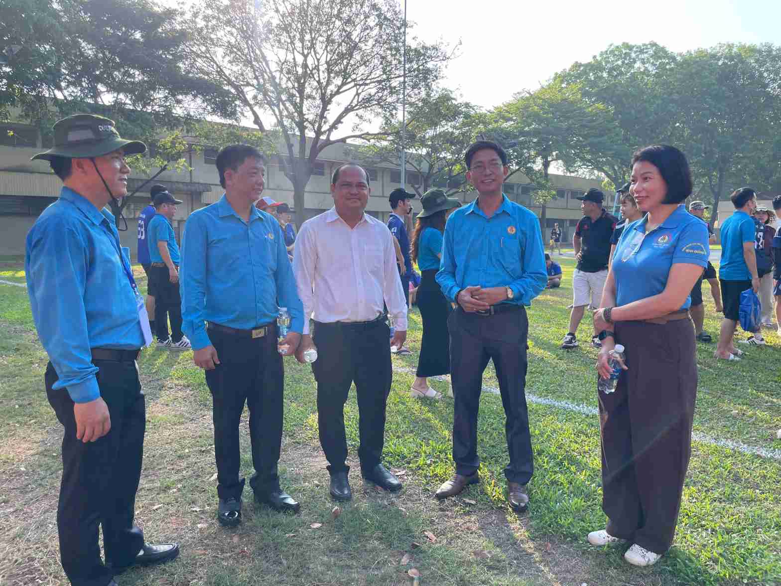 Bà Mai Thanh Thảo nắm chắc cơ sở, hỗ trợ tích cực cho hoạt động của CĐCS và đoàn viên, lao động. Ảnh: Đình Trọng