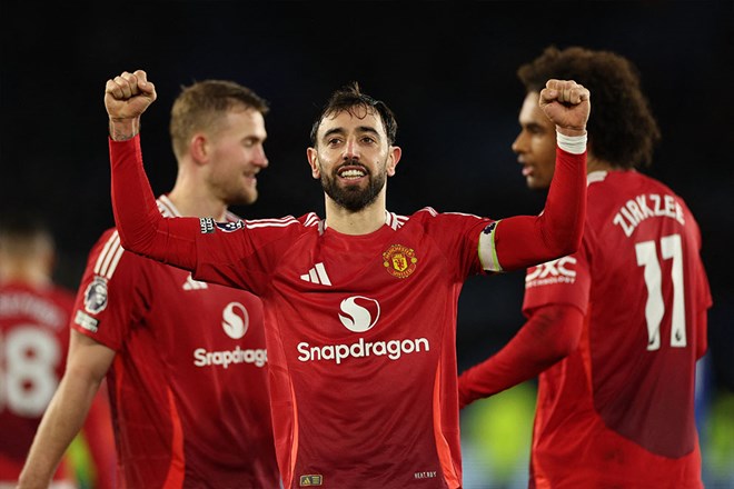 Bruno Fernandes podría batir el récord de asistencias en la Premier League. Foto: AFP