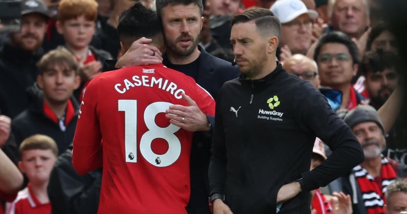 Casemiro và Bruno Fernandes tỏa sáng tại Old Trafford