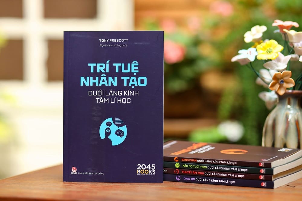 Kim Dong Publishing House launches a set of publications on the occasion of Vietnam Science, Technology and Innovation Day. Photo: Publishing House