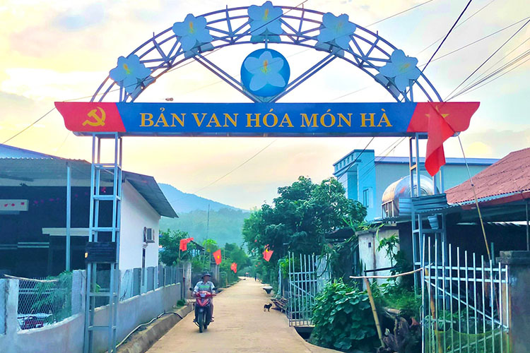 La aldea de Món Hà, comuna de Mường Lạn, provincia de Điện Biên, será un área de reasentamiento para implementar el proyecto de la autopista. Foto: Comuna de Mường Lạn