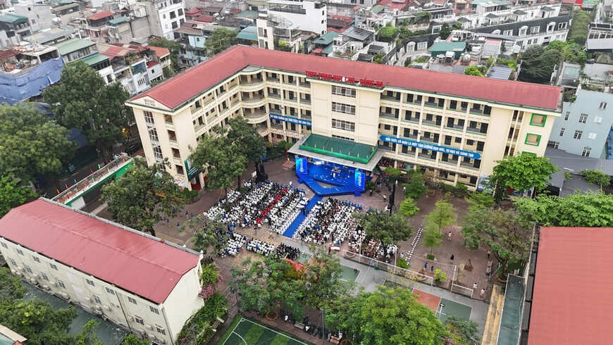 Phan Huy Chu High School - Dong Da (Lang Ward, Hanoi City). Photo: Le Trang