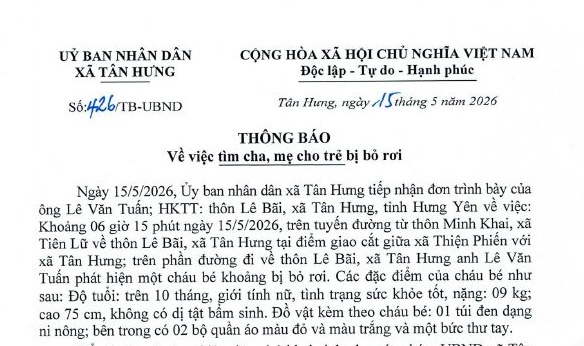 Tan Hung Commune People's Committee announces search for parents for abandoned children. Photo: Tan Hung Commune
