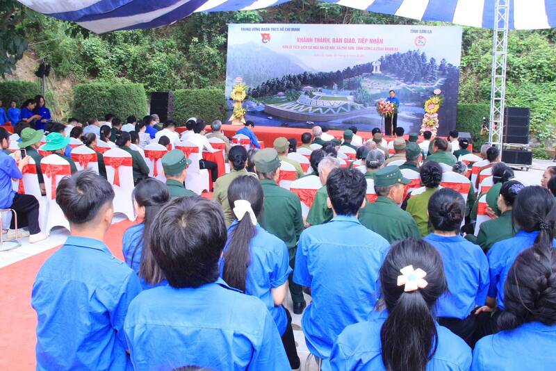 Lễ khánh thành, bàn giao, tiếp nhận công trình Di tích lịch sử Ngã ba Cò Nòi, xã  Mai Sơn, tỉnh Sơn La (giai đoạn II). Ảnh: Tỉnh đoàn Sơn La