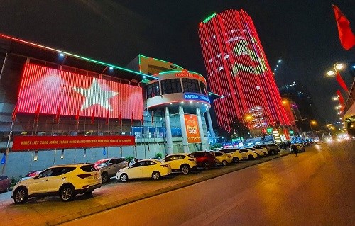Hanoi completes regulations on urban lighting management. Photo: Hien Anh