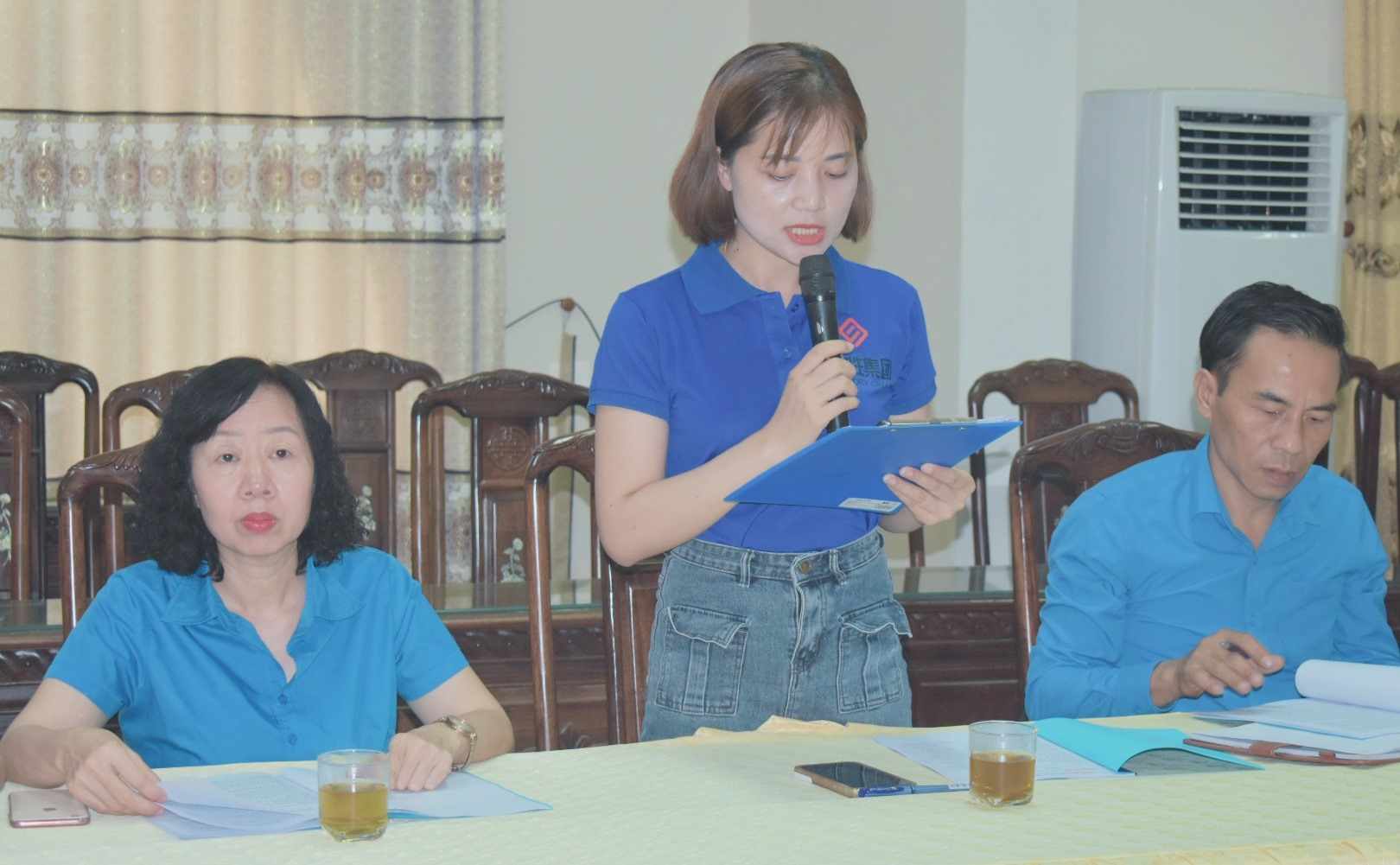 Chị Đào Thị Yến - Chủ tịch Công đoàn Cơ sở Công ty TNHH Long Hành Thiên Hạ. Ảnh: Nam Hồng