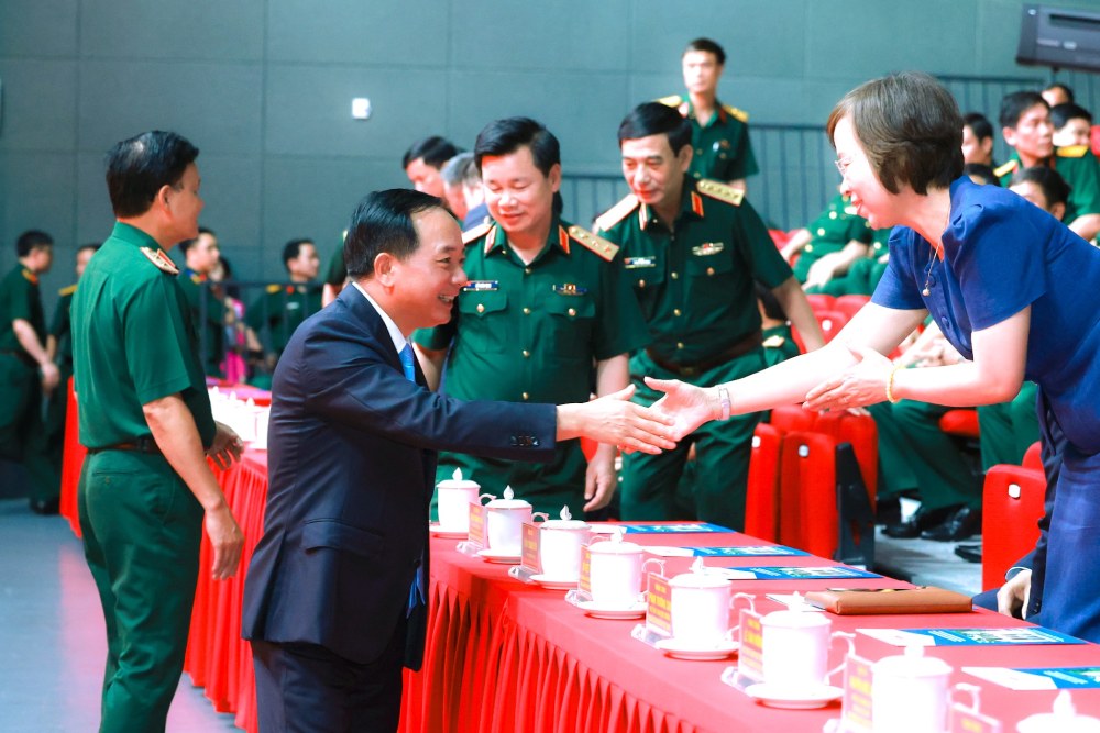 Ủy viên Bộ Chính trị, Bí thư Trung ương Đảng, Trưởng Ban Tuyên giáo và Dân vận Trung ương Trịnh Văn Quyết đến dự lễ tổng kết và trao giải. Ảnh: Hải Nguyễn
