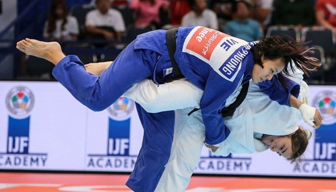 Judo athlete Nguyen Ngoc Diem Phuong (blue) of Vietnam is expected to participate in the 2026 Southeast Asian Championships. Photo: World Judo Federation - IJF