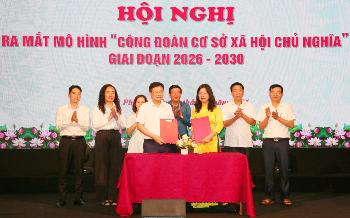 Launching ceremony of "Socialist Grassroots Trade Union" for the period 2026-2030 at Hai Phong Newspaper and Radio, Television. Photo: Hai Phong Trade Union