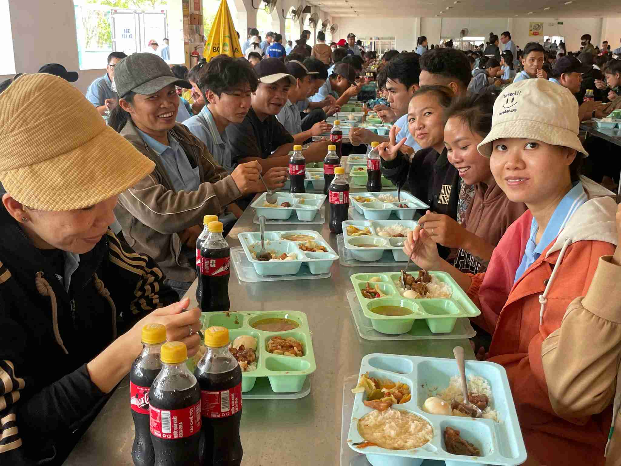 Trade Union meal at Right Rich International Co., Ltd. Photo: Than Hy