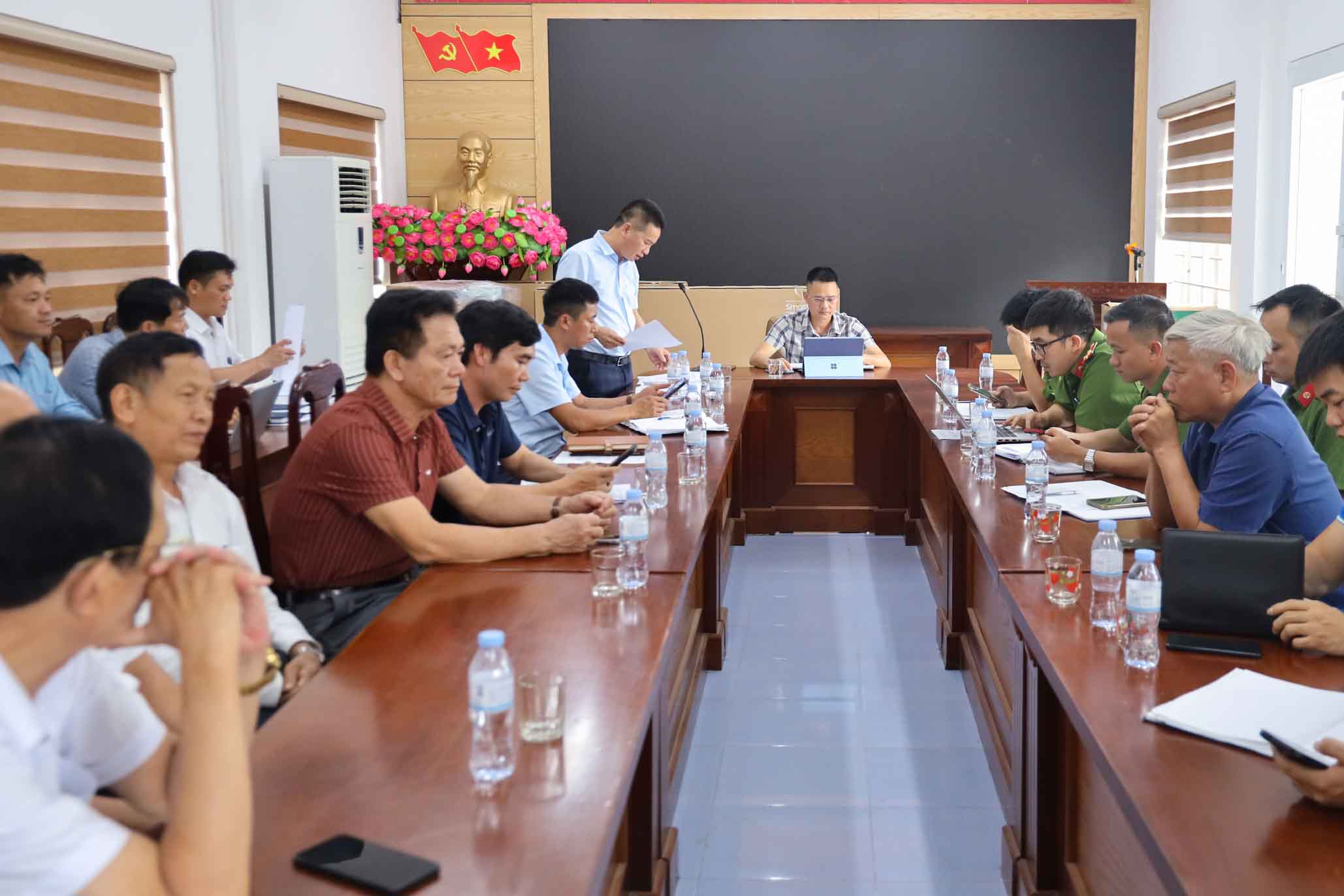 Kieu Phu Commune People's Committee will strictly handle the misuse of agricultural land, violations of construction order and failure to ensure fire prevention and fighting conditions. Photo: Kieu Phu Commune