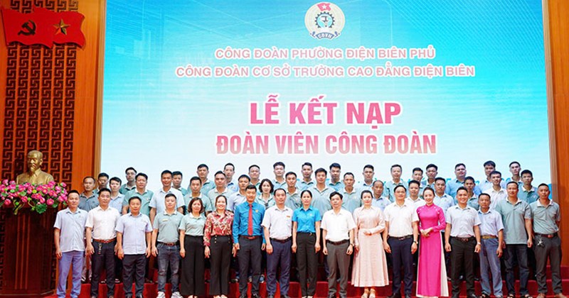 Điện Biên kết nạp thêm 48 đoàn viên công đoàn