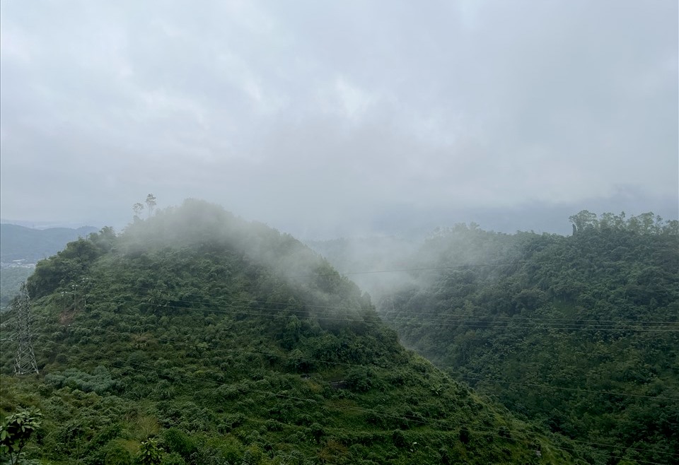 Weather forecast for the Northwest region today helps tourists refer to information before exploring and experiencing outdoor activities. Photo: Linh Nguyen
