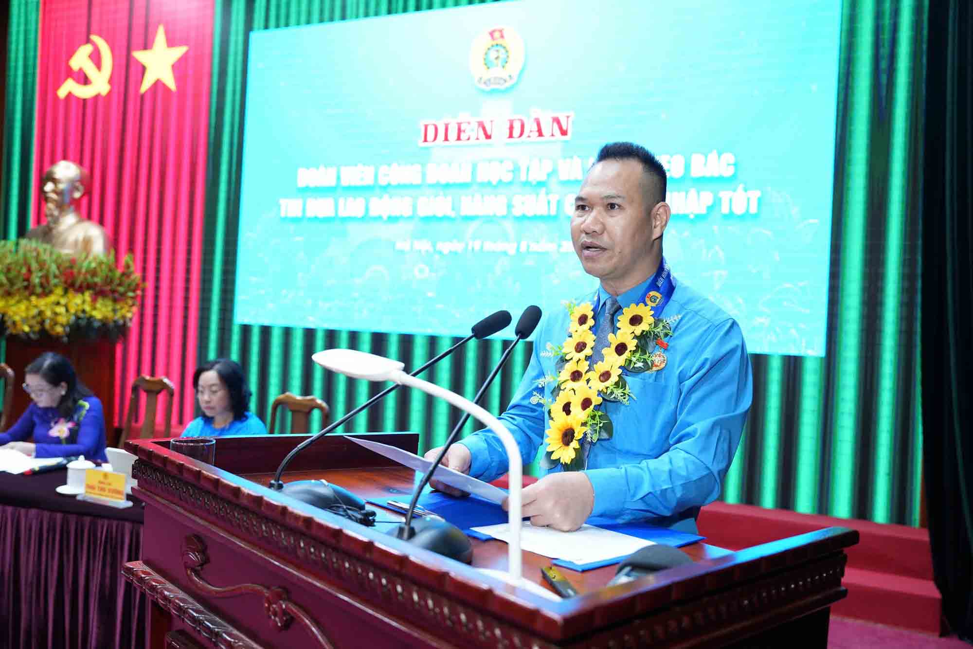 Mr. Nguyen Quang Toan - General Director of Dat Viet Tile Joint Stock Company. Photo: Huu Chanh