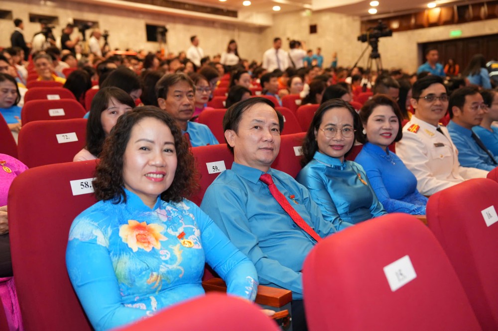 Các đại biểu tham dự hội nghị. Ảnh: Hữu Chánh