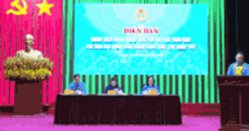 Trong kỷ nguyên AI, học tập là cách người lao động tự bảo vệ