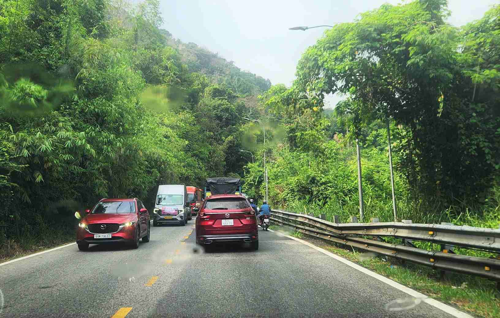 Bao Loc Pass will divert traffic for repairs from tomorrow, May 20. Photo: Phuc Khanh