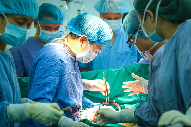 Hope journeys" are continued from organ donation gestures. Doctors perform the first domino organ transplant in Vietnam. Photo: BVCC