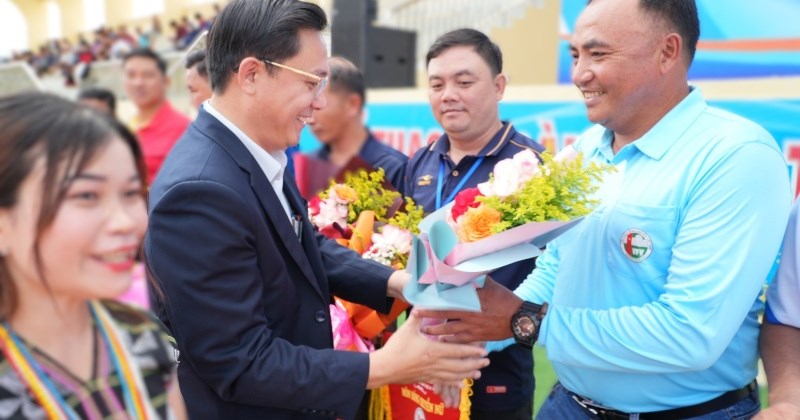 Khai mạc giải bóng chuyền các xã miền núi Đà Nẵng