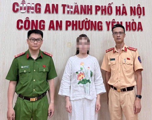 Người phụ nữ hành hung tài xế lớn tuổi ở Hà Nội bị xử lý theo quy định. Ảnh: CAHN