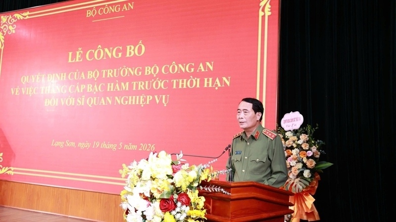 Thượng tướng Lê Quốc Hùng, Thứ trưởng Bộ Công an phát biểu chỉ đạo tại buổi lễ. Ảnh: CALS