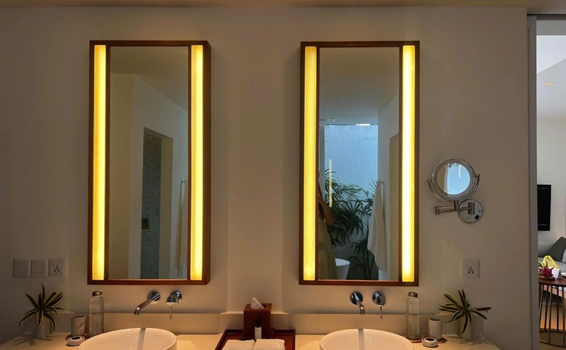 Clean glass helps the living space become more luxurious and sophisticated. Photo: Thanh Thanh