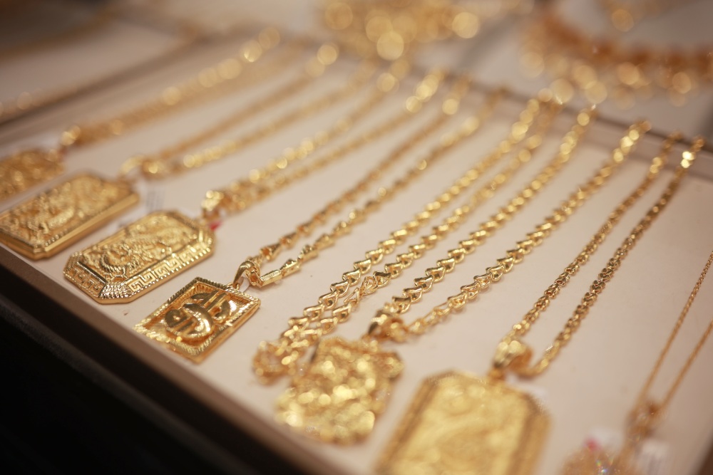 The Government stipulates a fine of up to 50 million VND for people leaving the country who do not declare/declare incorrect amounts of cash and gold carried exceeding the prescribed level. Photo: Hai Nguyen