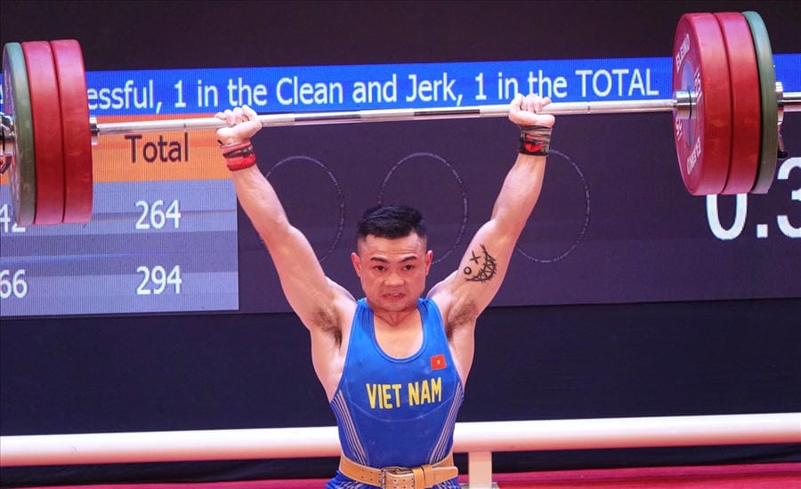 Vietnamese weightlifting focuses on preparing the men's 60kg weight class for ASIAD 2026-2030. Photo: Nguyen Dang