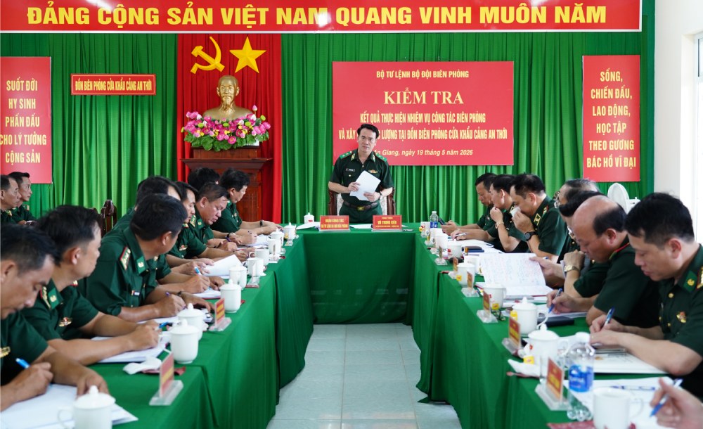 Border guard forces must coordinate to absolutely protect the safety of leadership delegations going to the island to work and protect the APEC 2027 conference to be held in Phu Quoc. Photo: Tien Vinh
