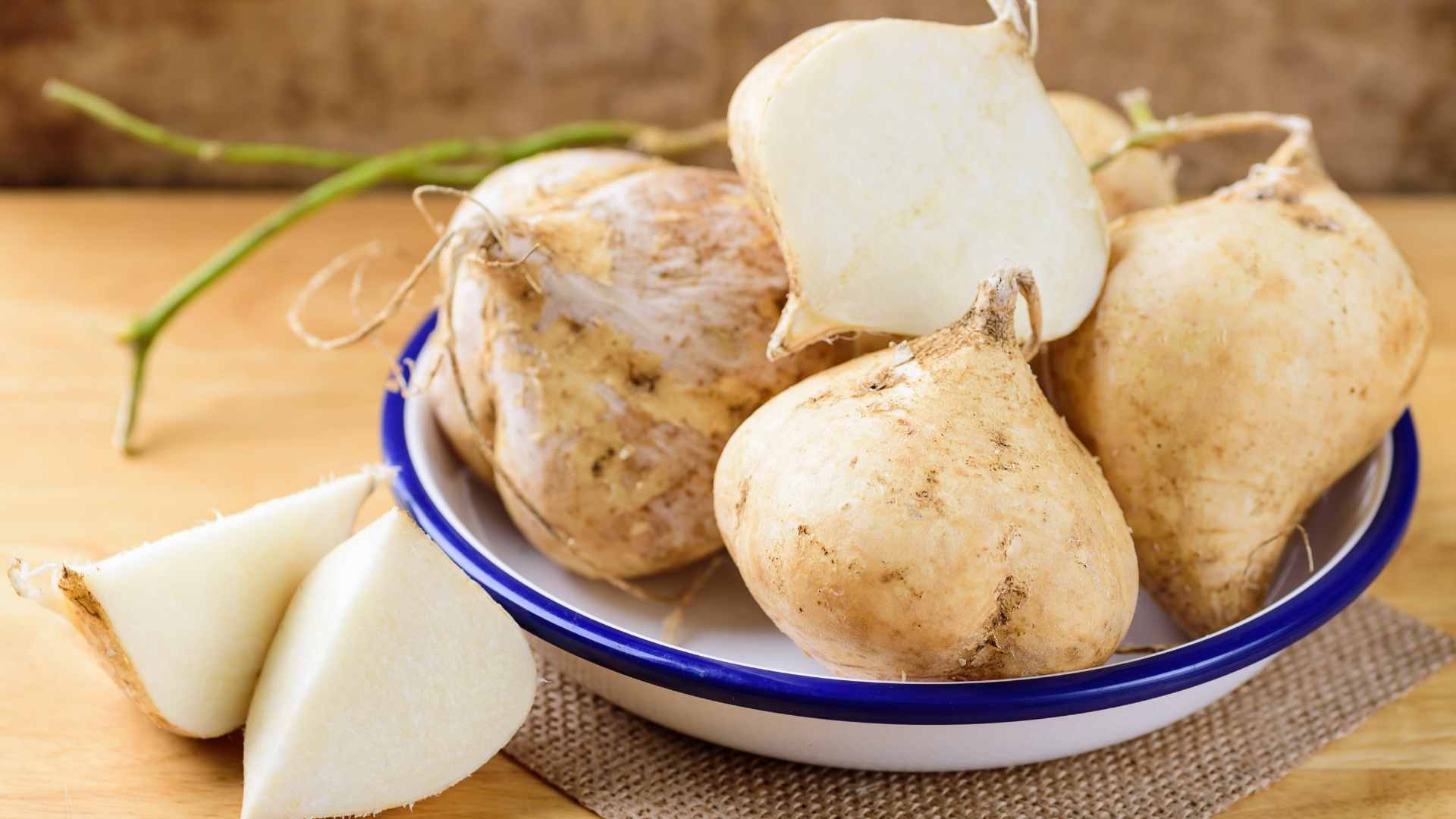 Maravillosos beneficios de comer jícama con regularidad